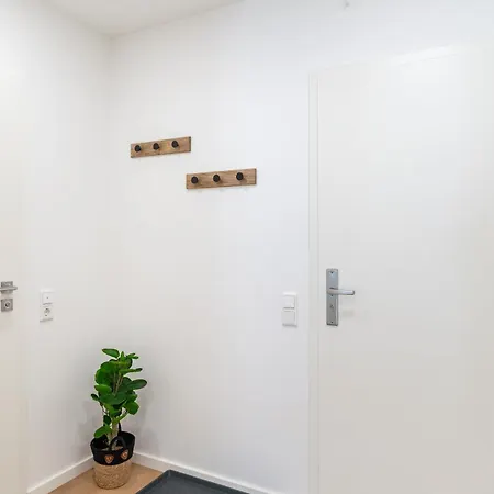 아파트 Raw-flat Meier - Modern - Stylisch - Balkon - Netflix 빌레펠트