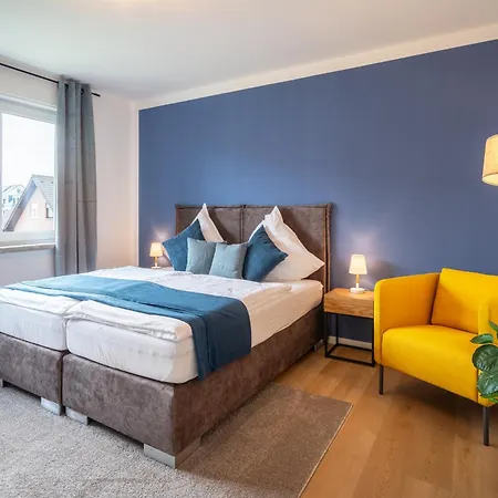 Raw-flat Meier - Modern - Stylisch - Balkon - Netflix Apartment